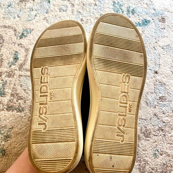 J/Slides Women’s Black White Slip-On Shoes size 9.5 - Picture 7 of 8